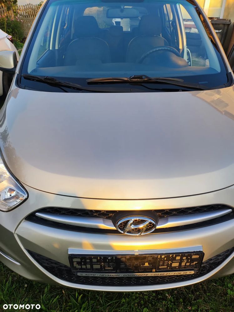 Hyundai i10 1.1 Automatik Style - 2