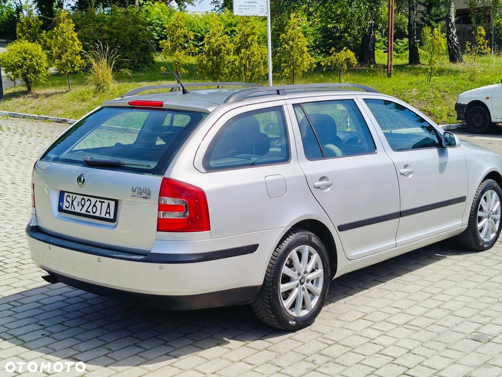Skoda Octavia 2.0 FSI Elegance Tiptr - 15