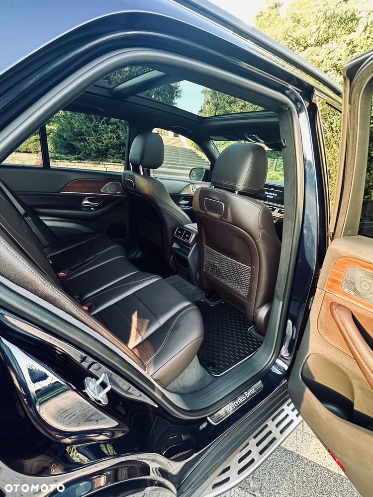 Mercedes-Benz GLE - 16