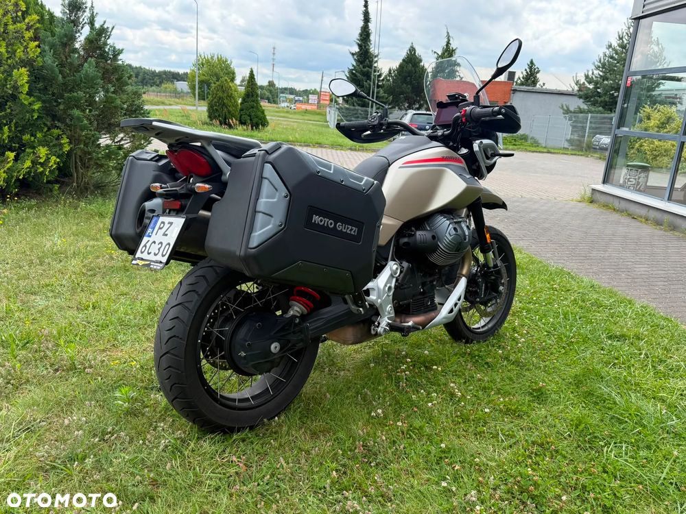 Moto Guzzi V85 - 10