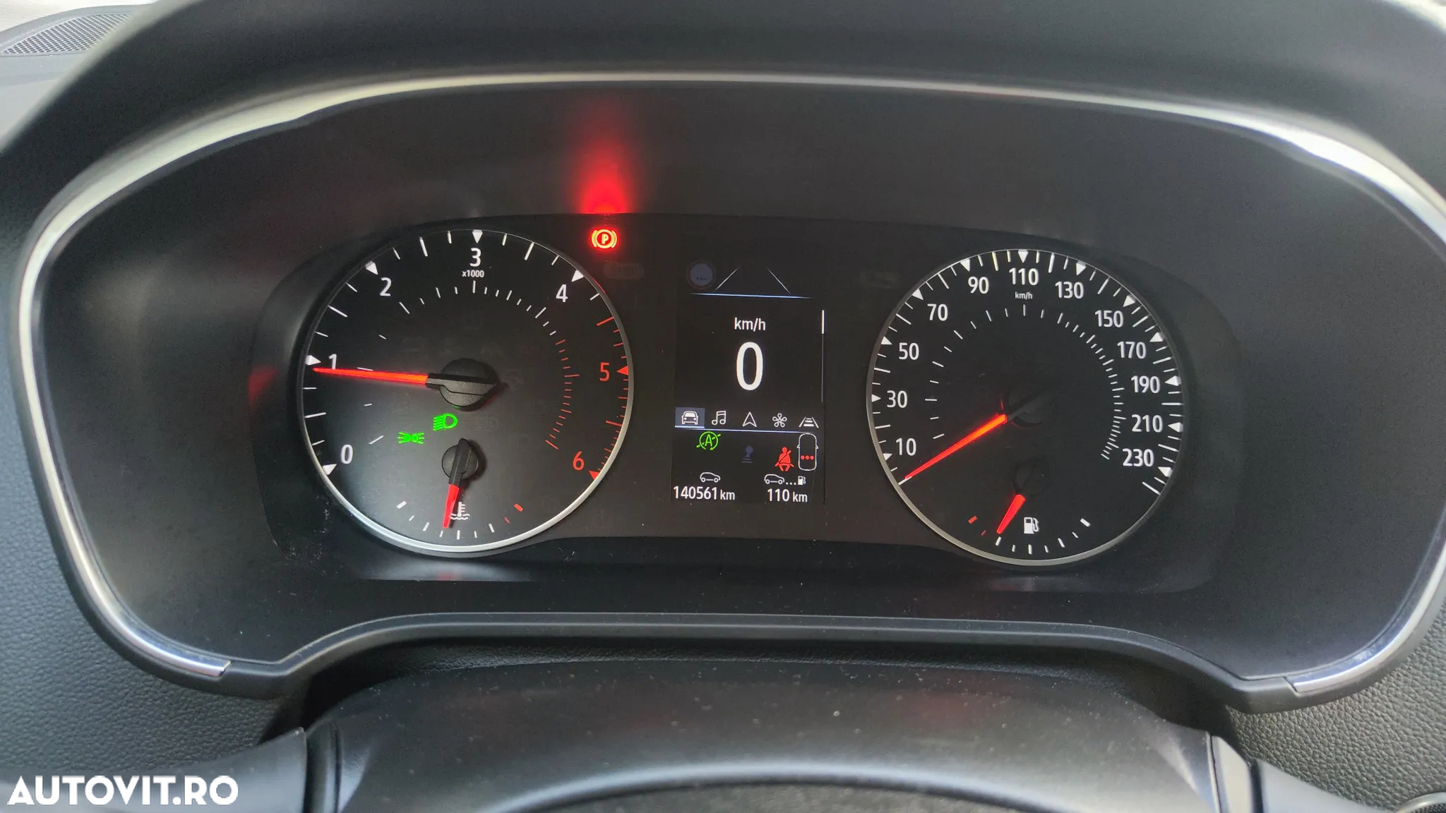 Renault Megane BLUE dCi 115 BUSINESS EDITION - 21