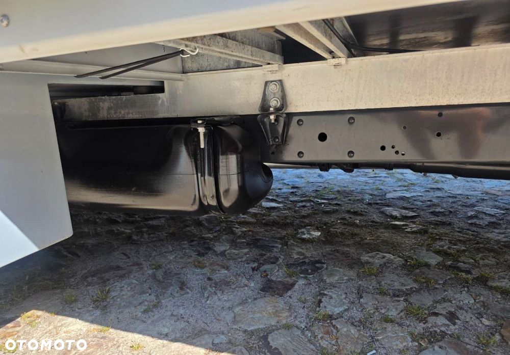 Iveco Daily 35S18 - 35