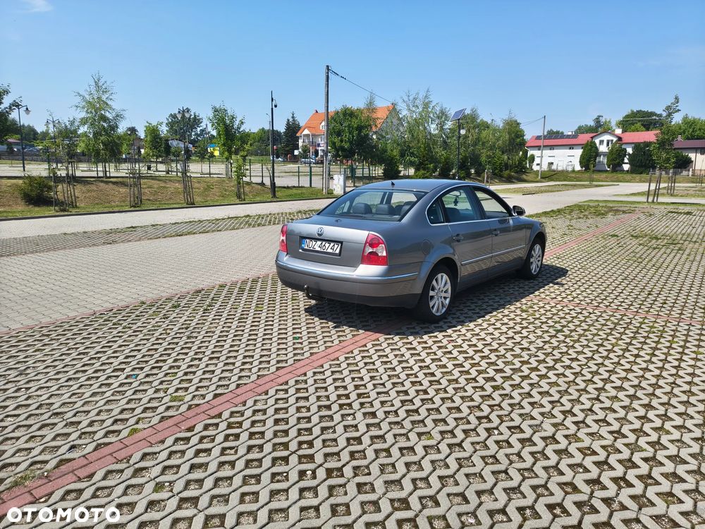 Volkswagen Passat 2.0 Highline - 11