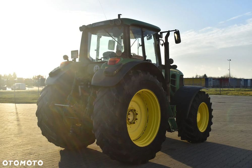 John Deere 7430 - 8