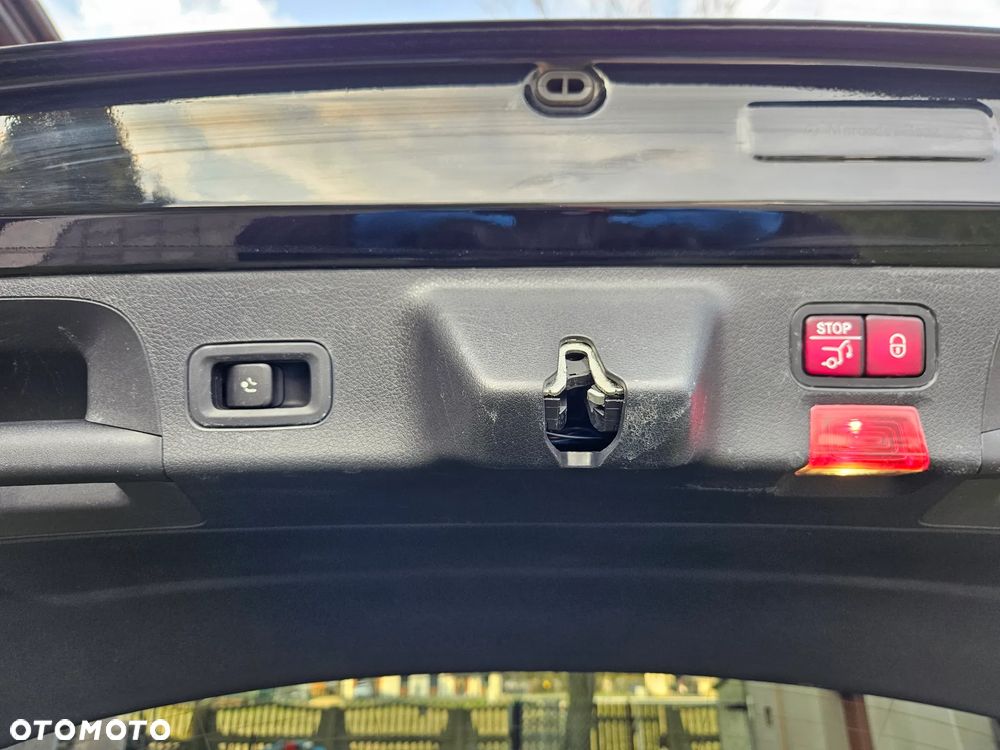 Mercedes-Benz CLA 220 d 4-Matic 8G-DCT - 10