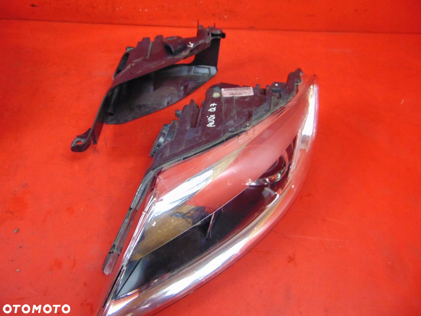 AUDI Q7 4L LAMPA REFLEKTOR LEWA PRZÓD XENON EU - 2