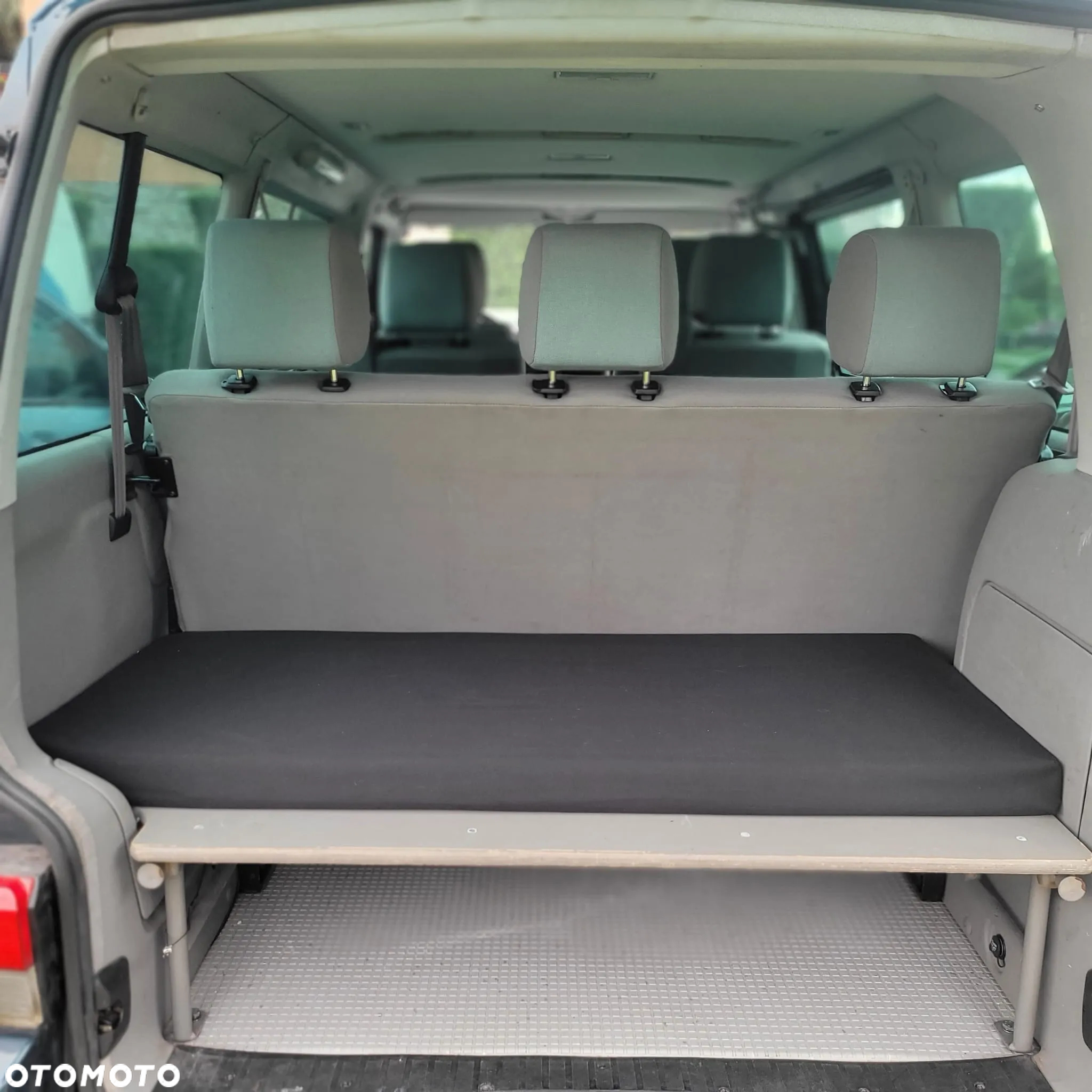 Volkswagen Multivan TDI - 16