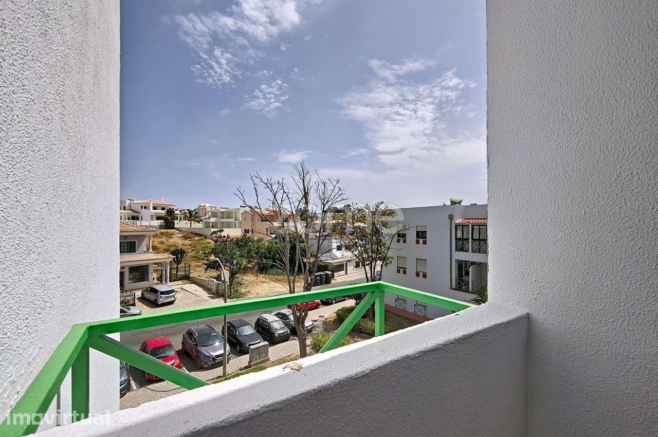 Apartamento T2, 2º Andar, no centro de Albufeira - Grande imagem: 5/27