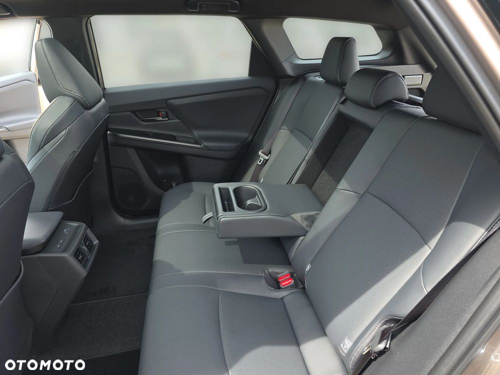 Toyota bZ4X 74.7kWh 4x4 Executive - 15
