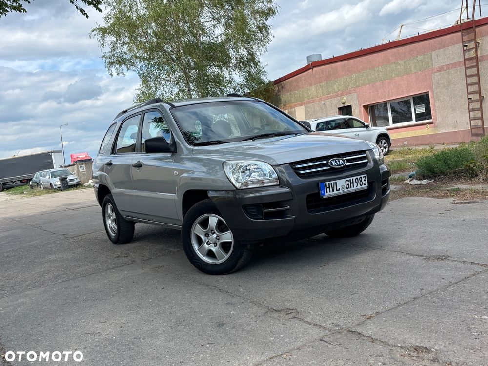 Kia Sportage 2.0 2WD Cup - 27