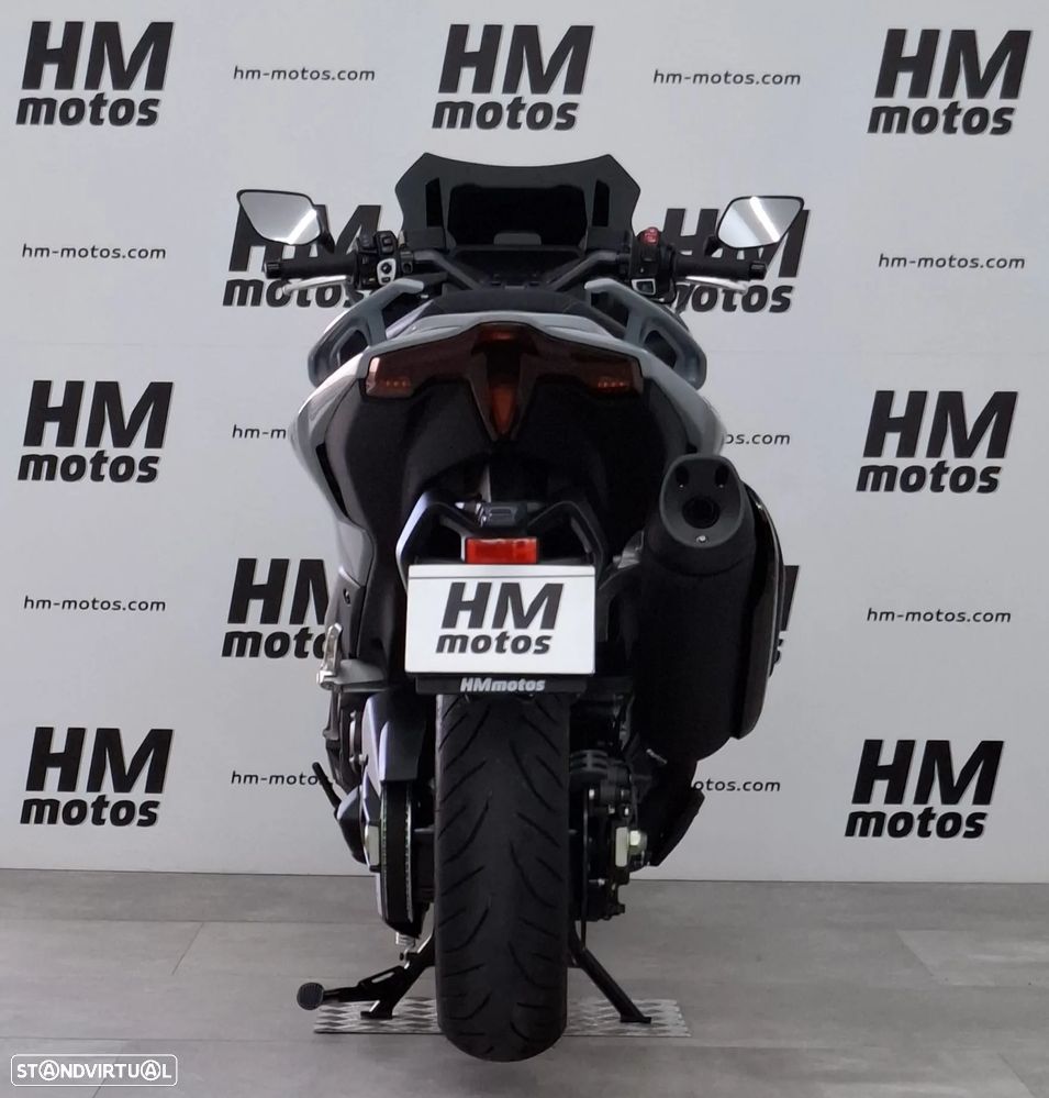 Yamaha TMAX TECH MAX - 5