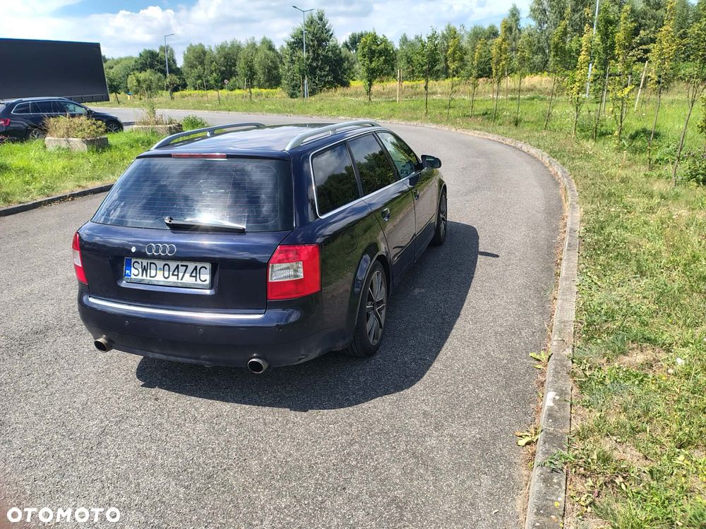 Audi A4 Avant - 3