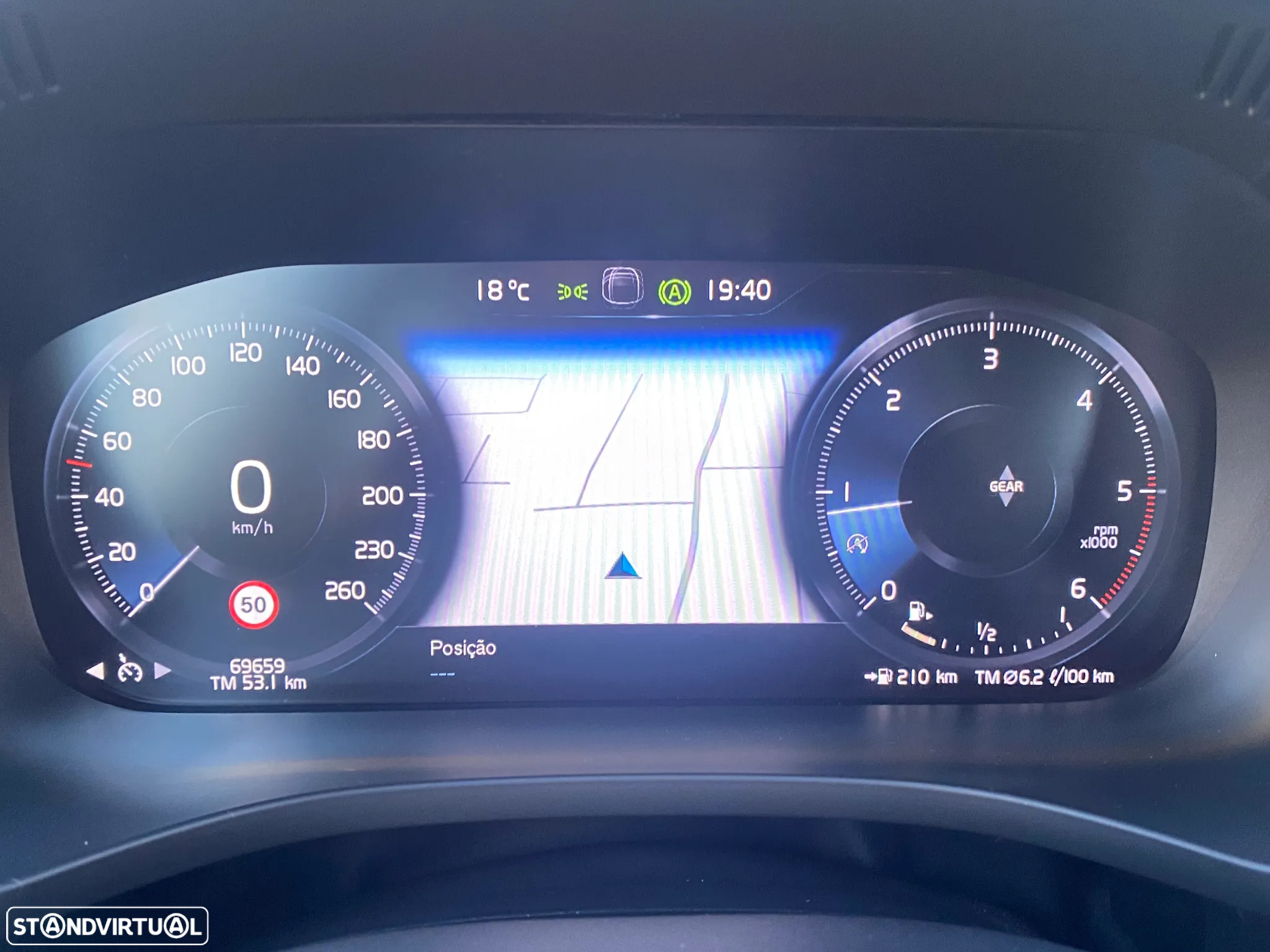 Volvo XC 60 2.0 D4 Momentum Plus - 11