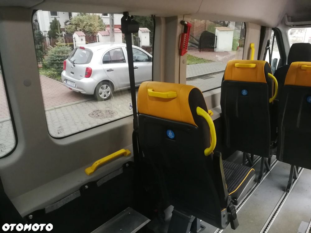 Ford Transit - 17