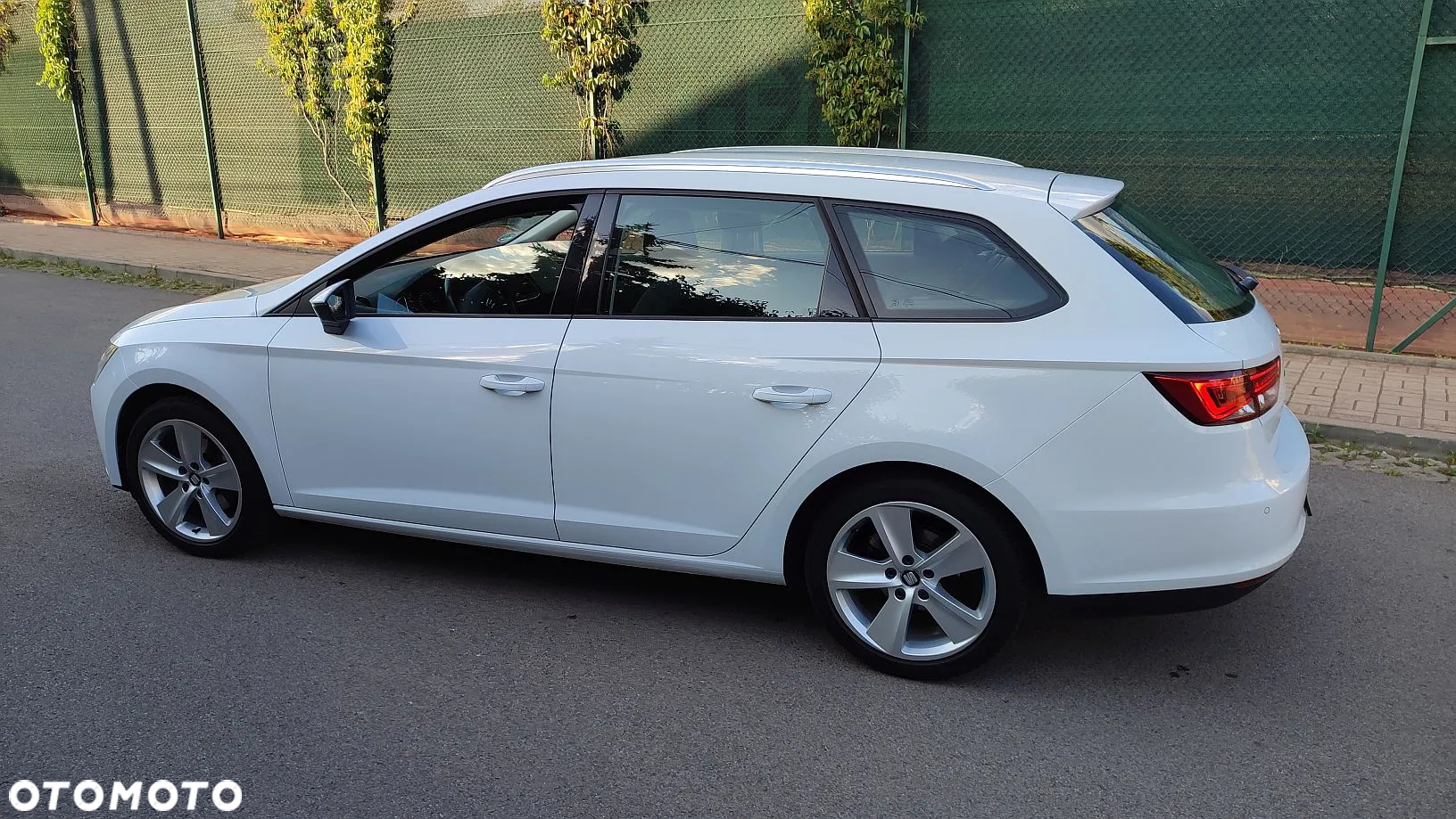Seat Leon 1.4 TSI Full LED S&S - 33