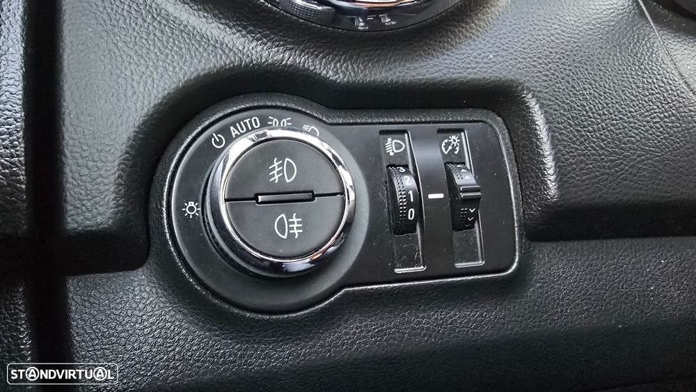 Chevrolet Trax 1.7 VCDi LT - 11