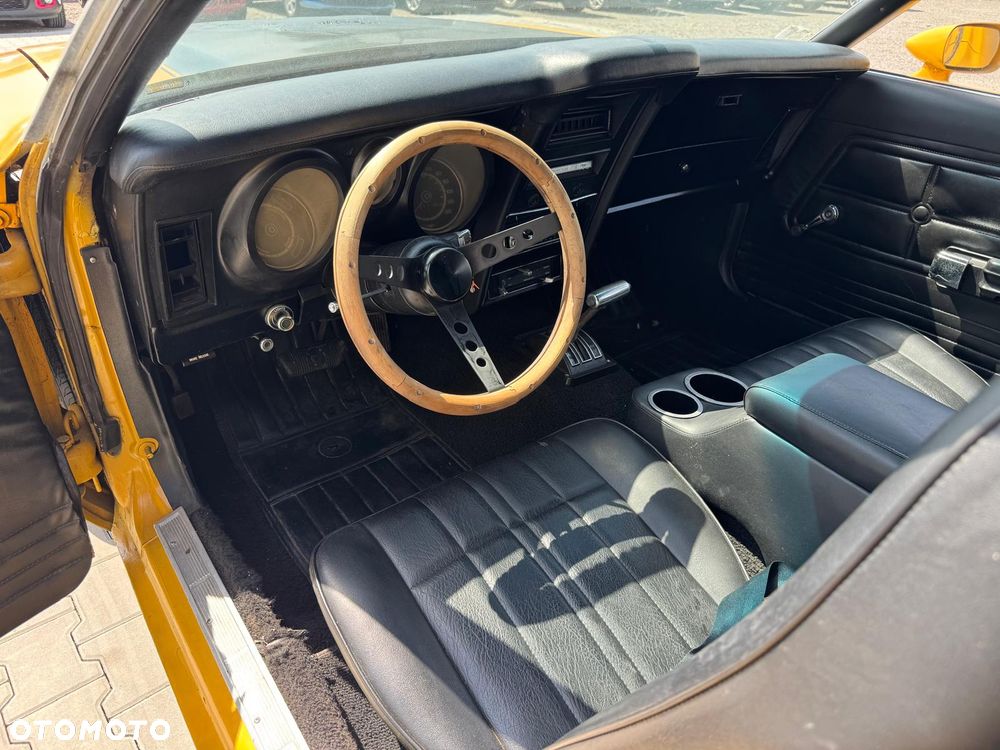 Ford Mustang - 20