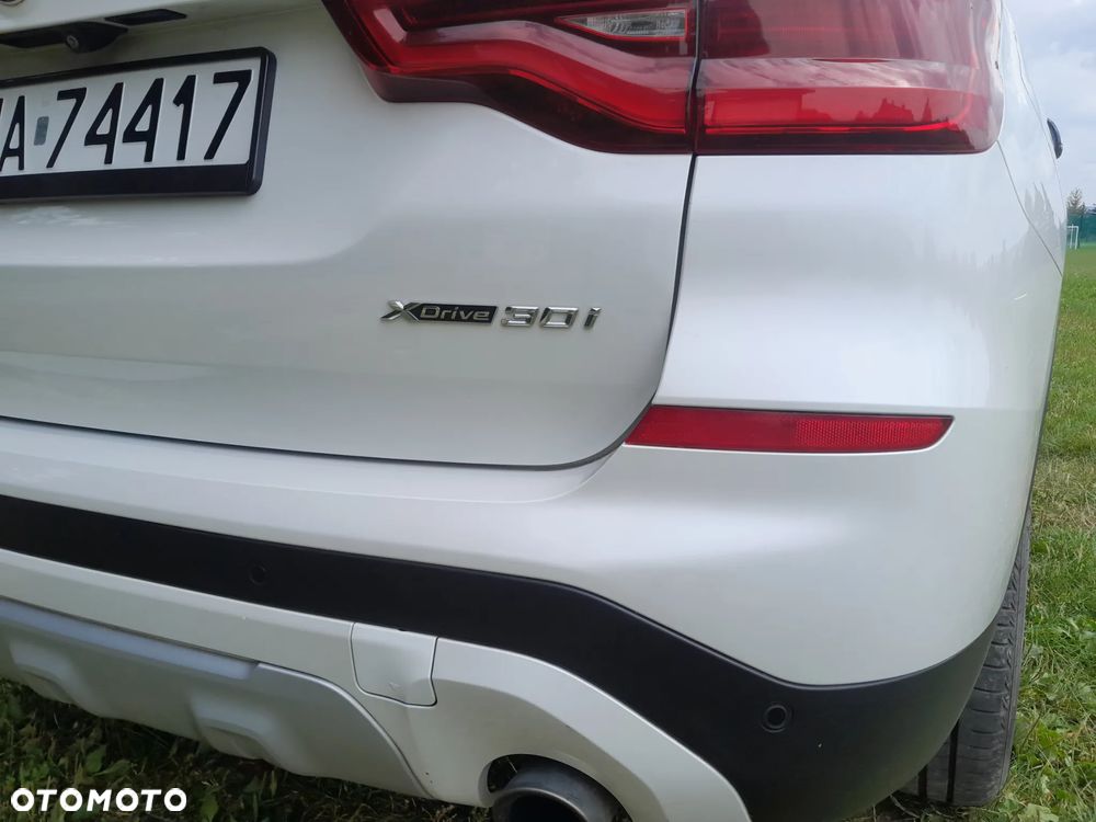 BMW X3 xDrive30i GPF xLine - 11