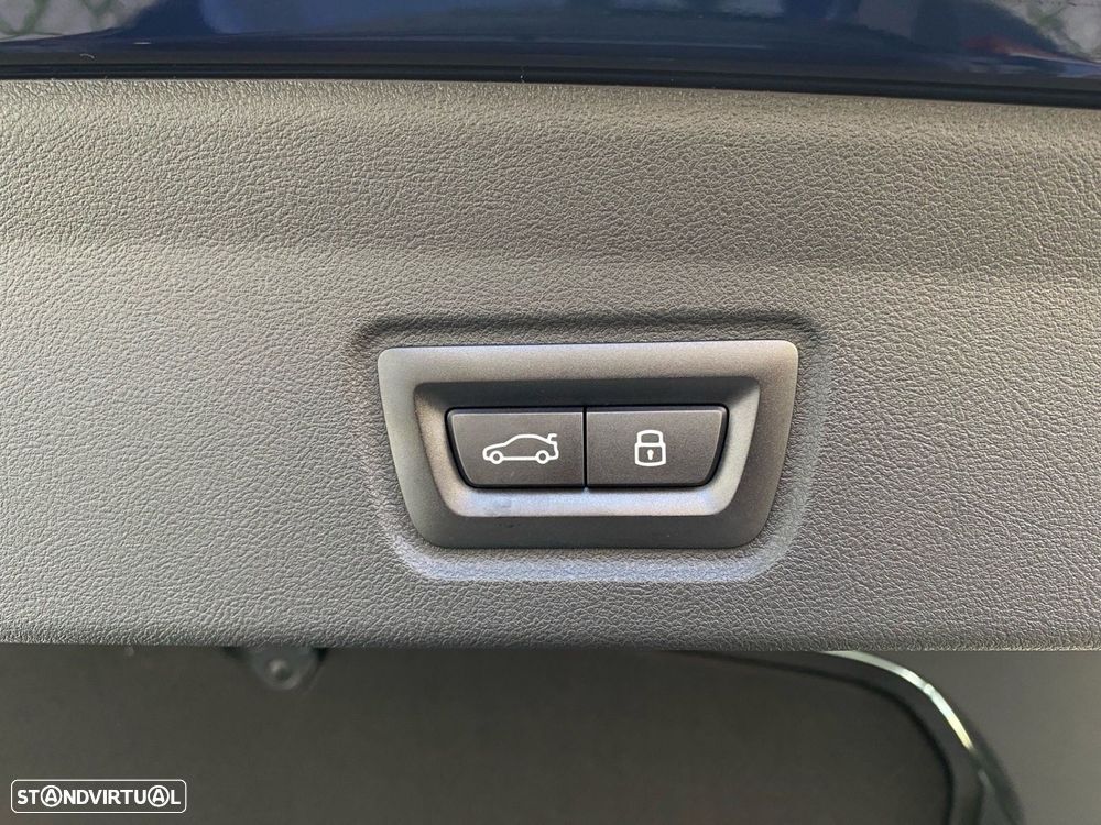 BMW i4 eDrive35 Pack Desportivo M - 22