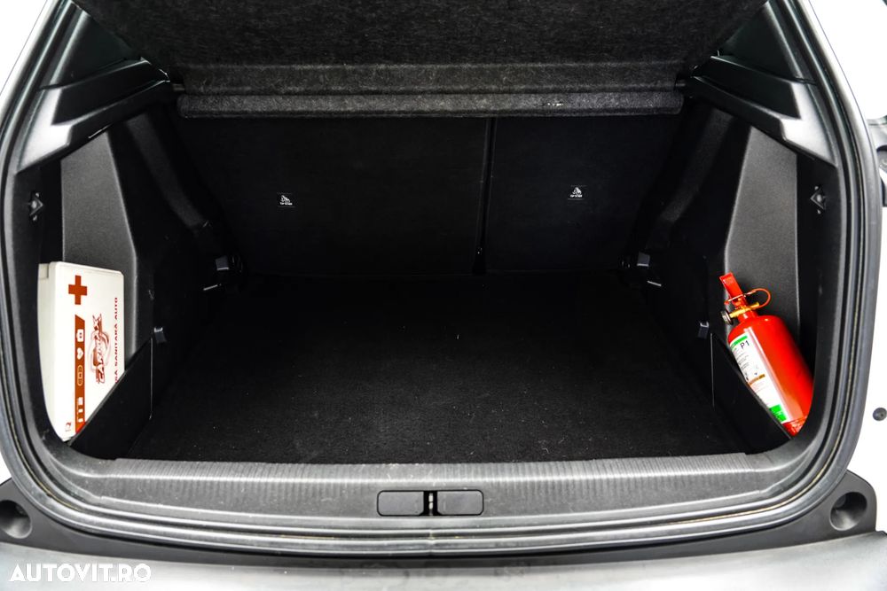 Peugeot 2008 1.5 BlueHDI STT Allure - 26