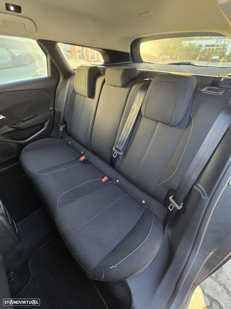 Peugeot 308 SW 1.5 BlueHDi Active Pack — fotografia 13