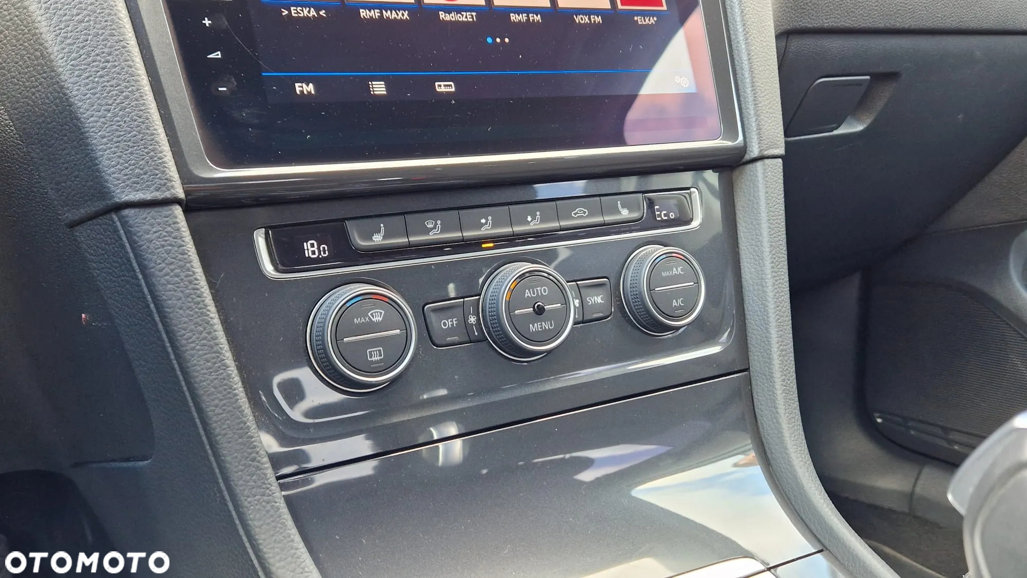 Volkswagen Golf e-Golf - 15
