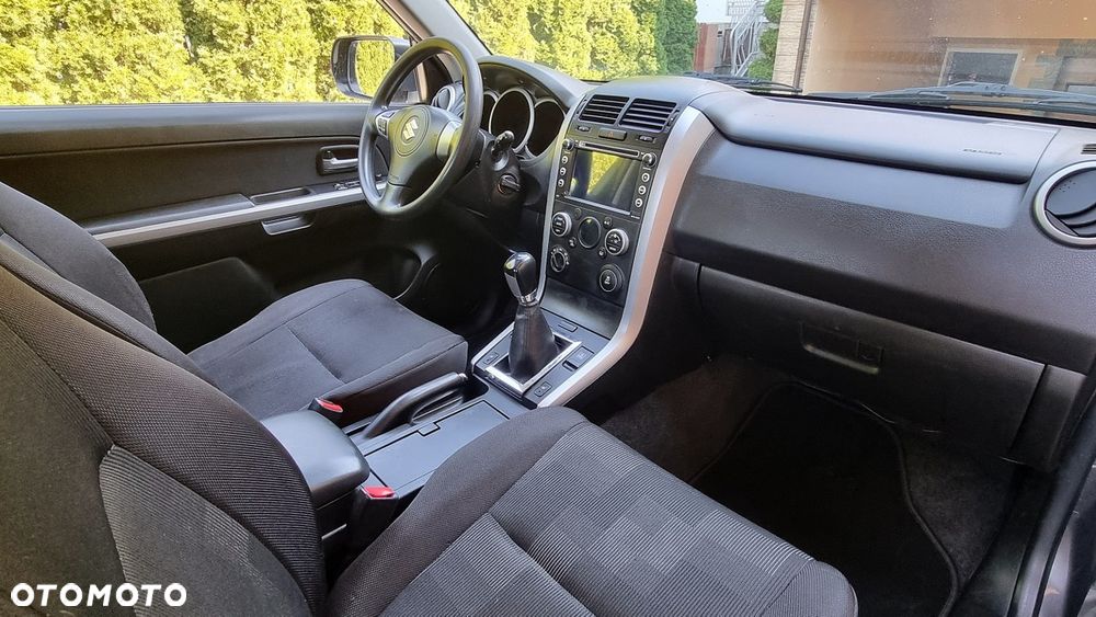 Suzuki Grand Vitara - 13