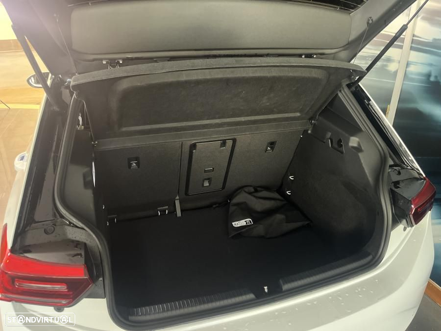 VW ID.3 Pro S - 9