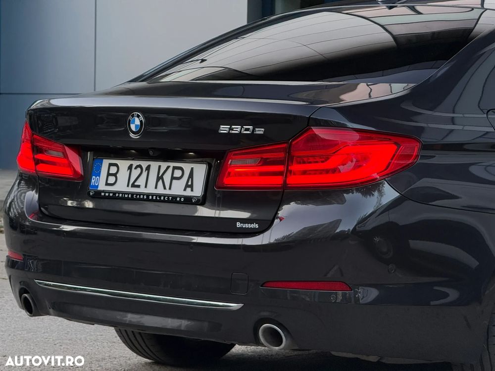 BMW Seria 5 530e xDrive Aut. Luxury Line - 10