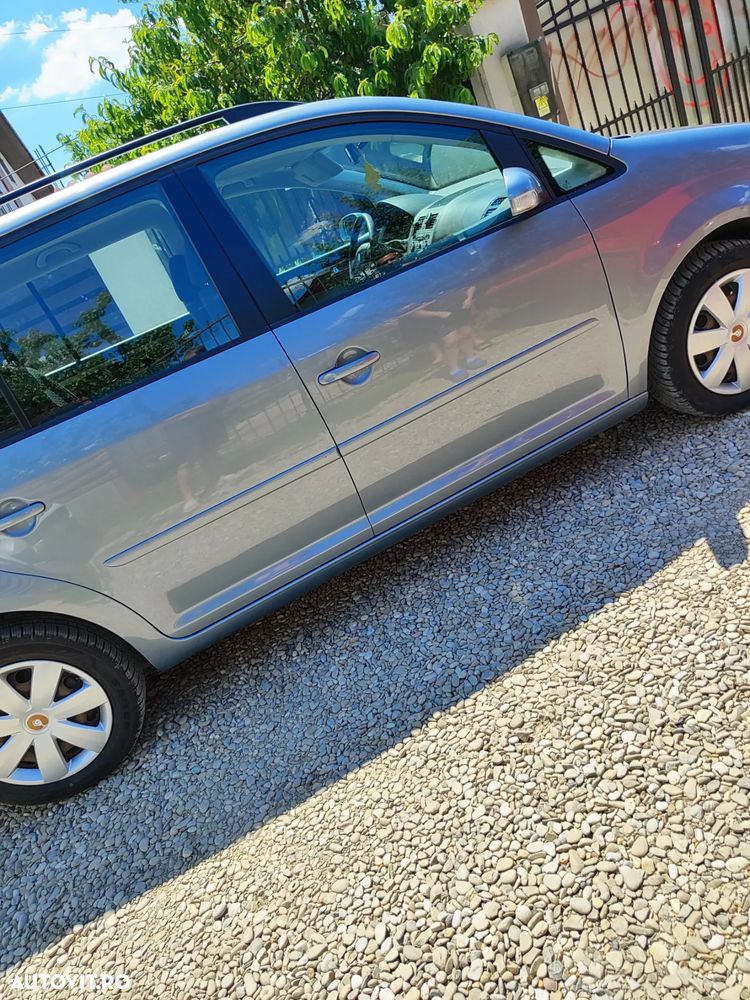 Volkswagen Touran 1.9 TDI - 7