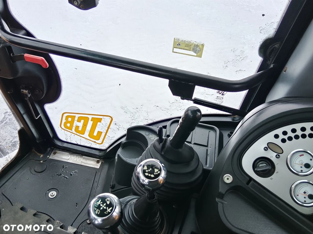 JCB 3CX Contractor - 30