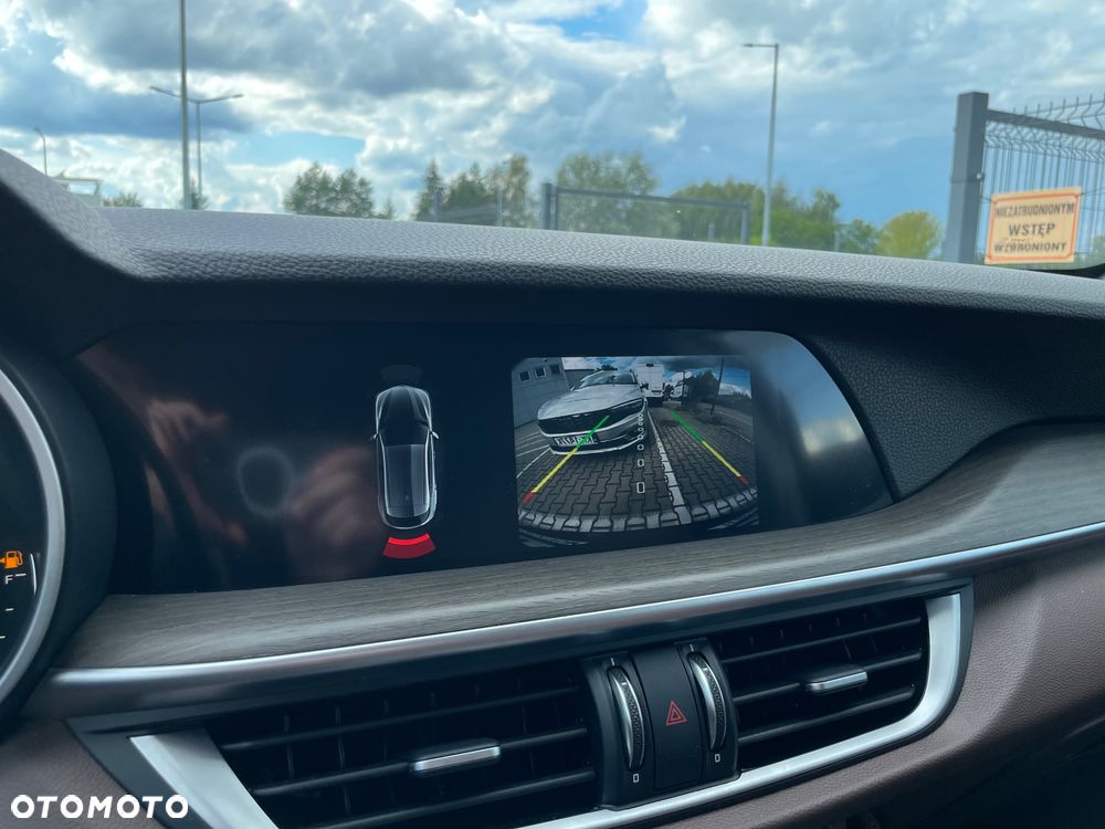 Alfa Romeo Stelvio 2.0 Turbo Veloce Q4 - 27