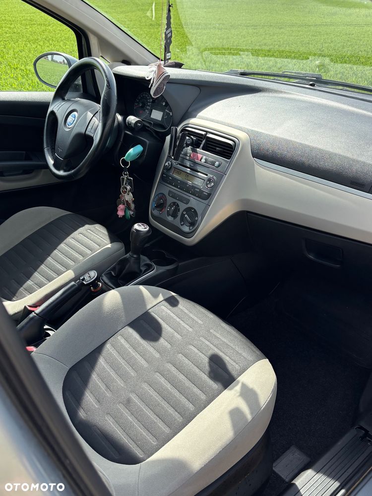Fiat Punto - 11