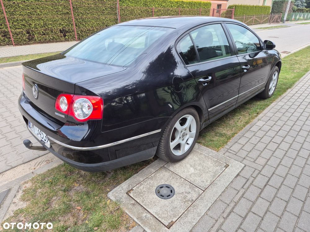 Volkswagen Passat 1.9 TDI Comfortline - 5