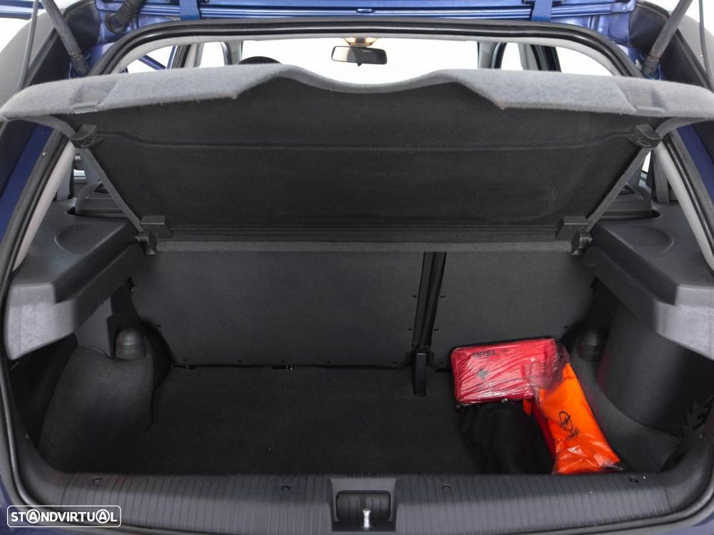 Opel Corsa - 11