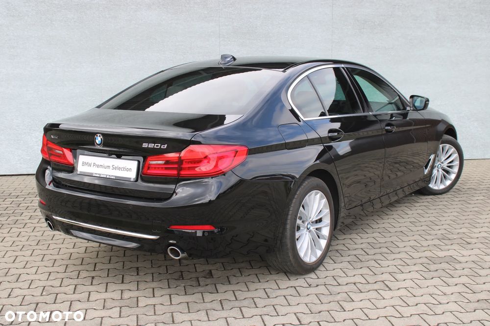 BMW Seria 5 520d xDrive Luxury Line - 5