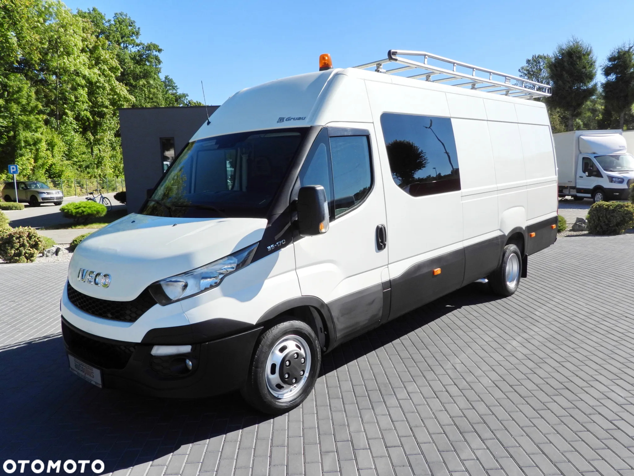 Iveco DAILY 35C17 FURGON BRYGADÓWKA 6 MIEJSC TEMPOMAT BLIŹNIACZE KOŁA KLIMATYZACJA 170KM [ 009678 ] - 19