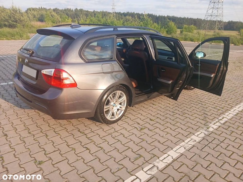BMW Seria 3 320i Touring Edition Sport - 6