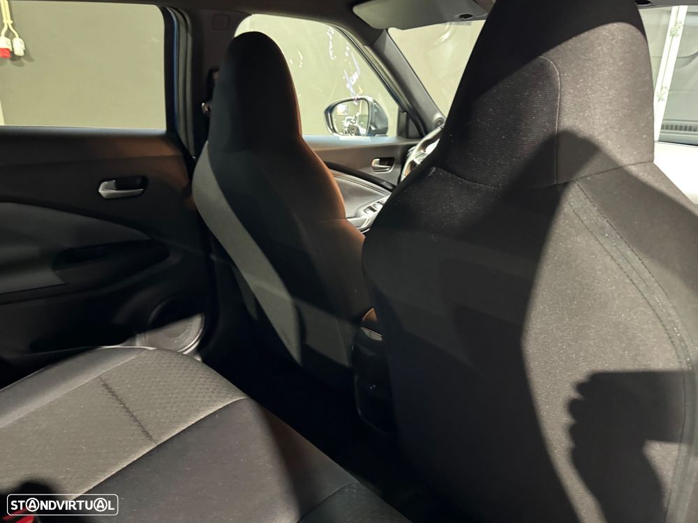 Nissan Juke 1.0 DIG-T N-Connecta DCT - 19