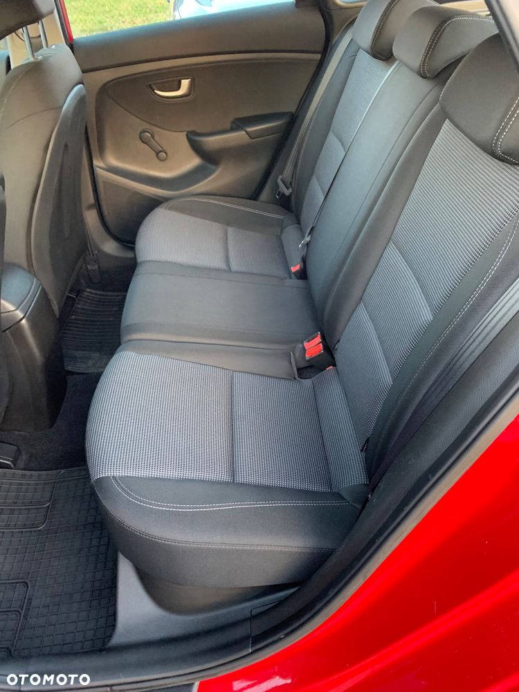 Hyundai i30 1.4 Classic - 21