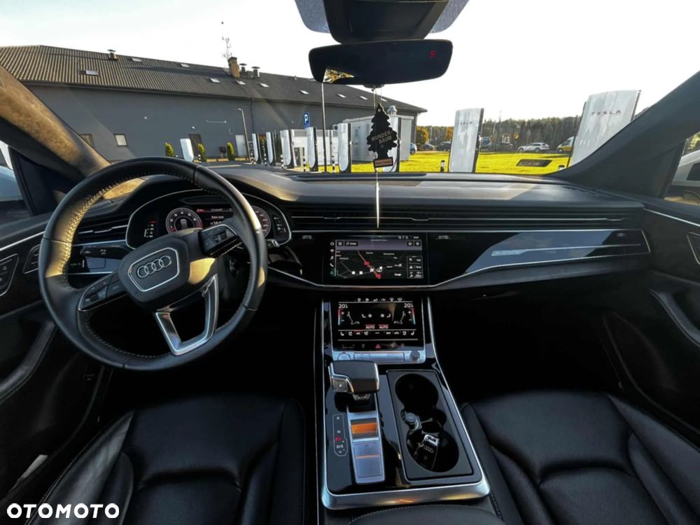 Audi Q8 SUV TFSI quattro 250 kW tiptronic S line business - 35