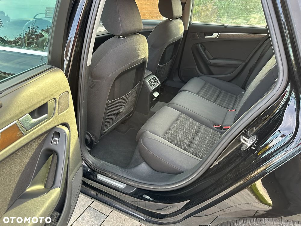 Audi A4 Avant 2.0 TDI Multitronic - 16