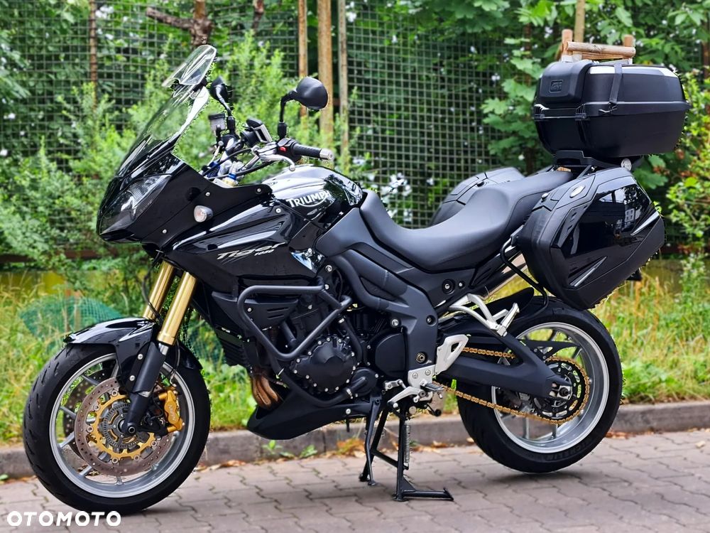 Triumph Tiger - 12