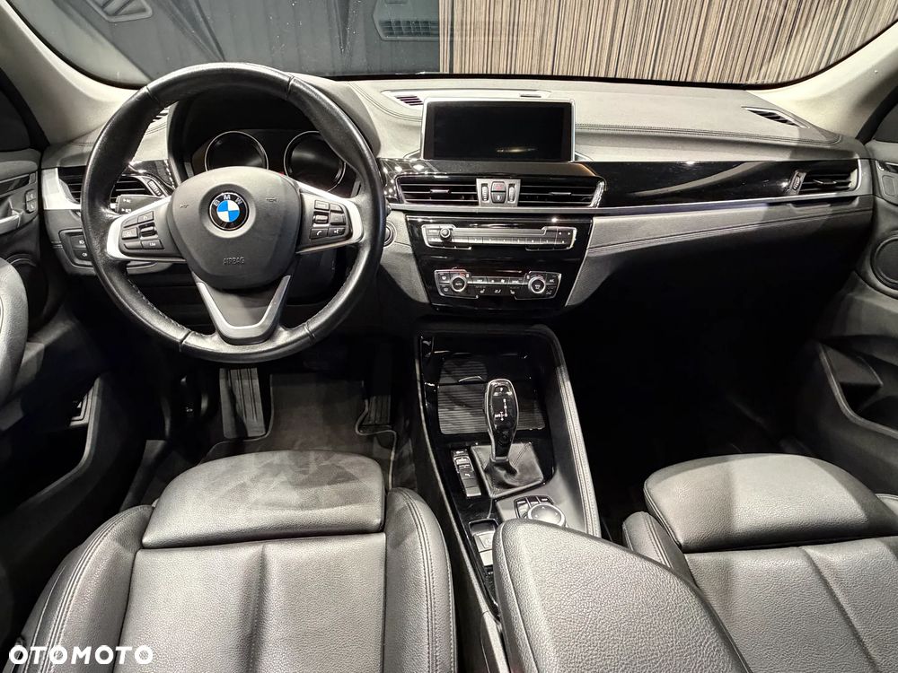 BMW X1 sDrive18i Sport Line - 8