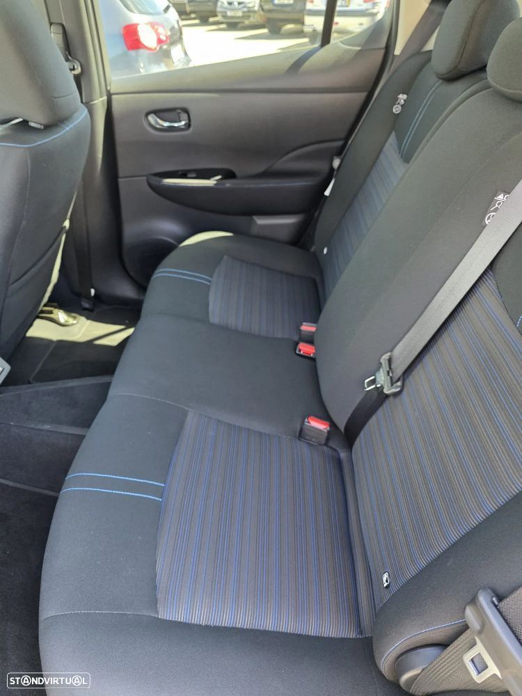 Nissan Leaf 40 kWh N-CONNECTA - 4