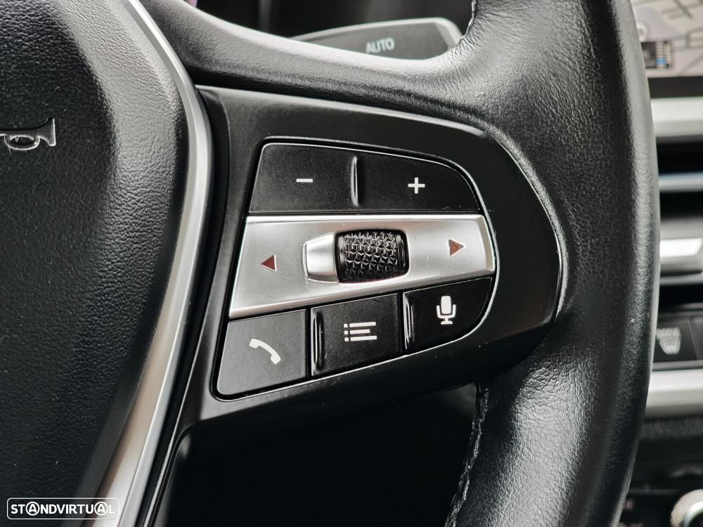 BMW 330 e Corporate Edition Auto - 17