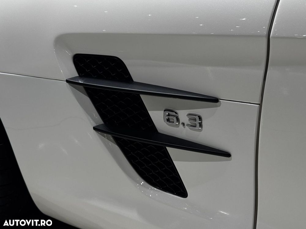Mercedes-Benz SLS 63 AMG - 8