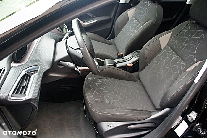 Peugeot 2008 PureTech 82 Allure - 15