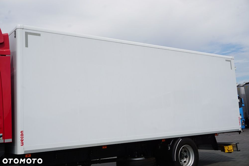 Iveco ZABUDOWA /  KONTENER / WECON  / DŁ. 6,9 M - 3