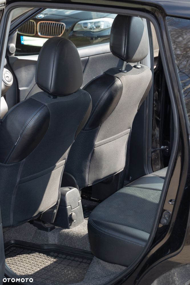 Nissan Note 1.4 Acenta EU5 - 6